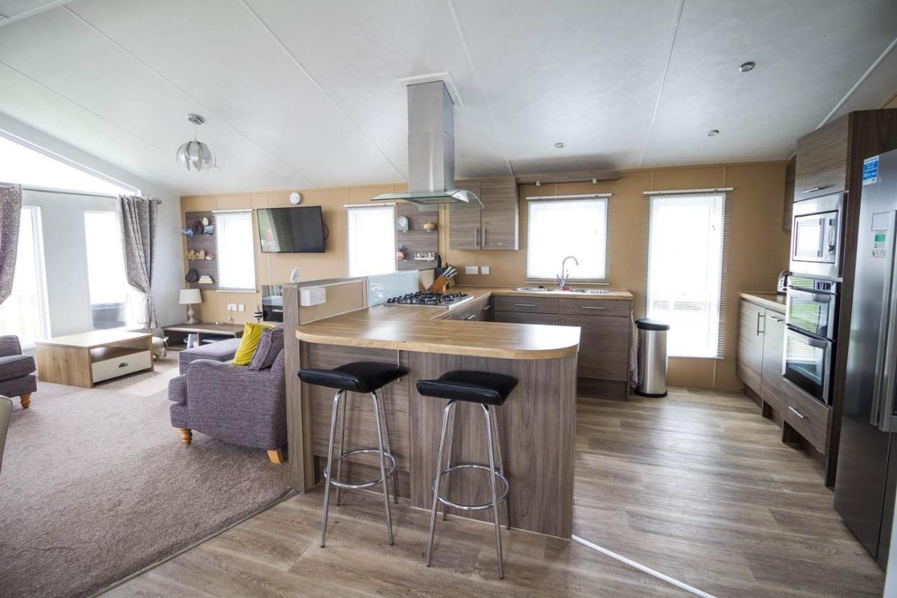 Barmston Stunning 6 Berth Lodge With Sea Views For Hire At Skipsea Sands Ref 41136Nf מראה חיצוני תמונה