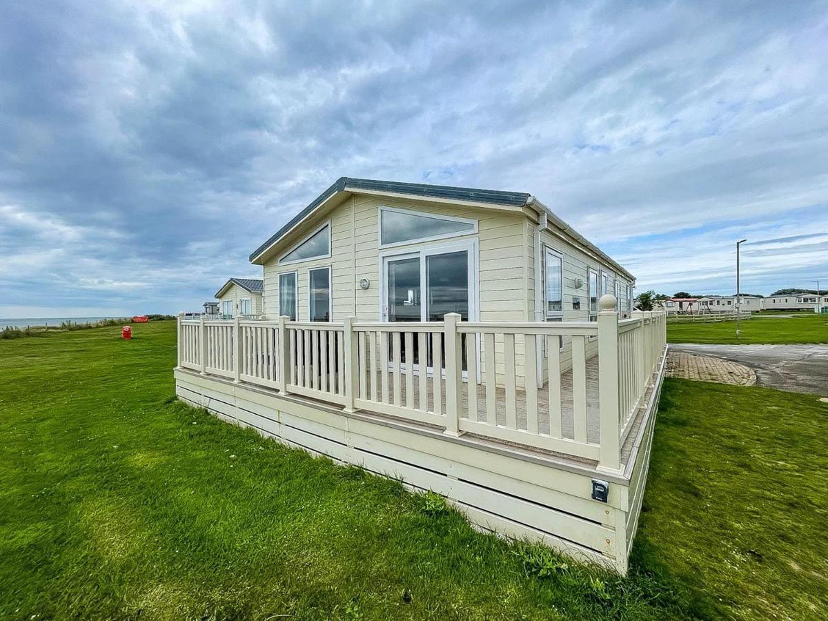 Barmston Stunning 6 Berth Lodge With Sea Views For Hire At Skipsea Sands Ref 41136Nf מראה חיצוני תמונה